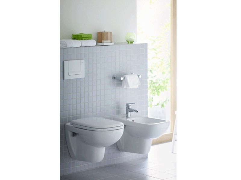 Купить Подвесной унитаз Duravit D-Code 45350900A1 (25350900002), с крышкой D-Code 0067390000 с микролифтом