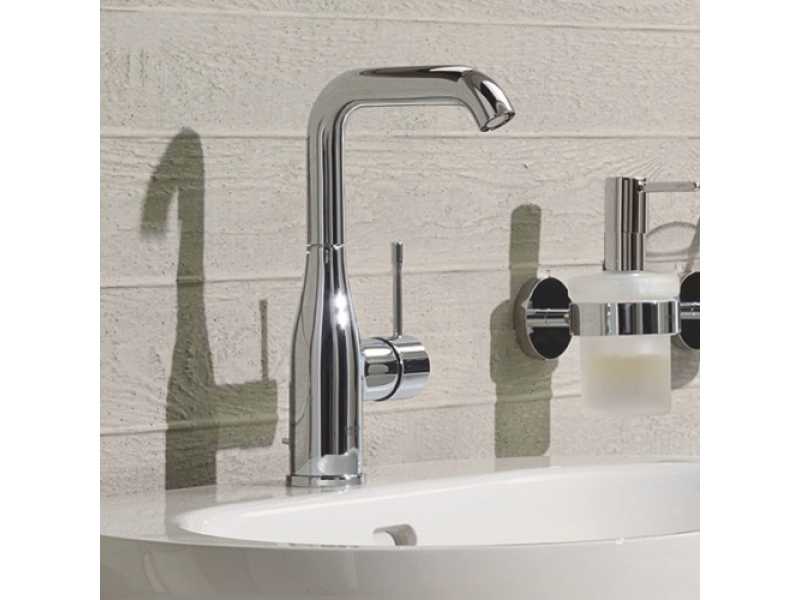 Купить Смеситель для раковины Grohe Essence New 32628001, хром
