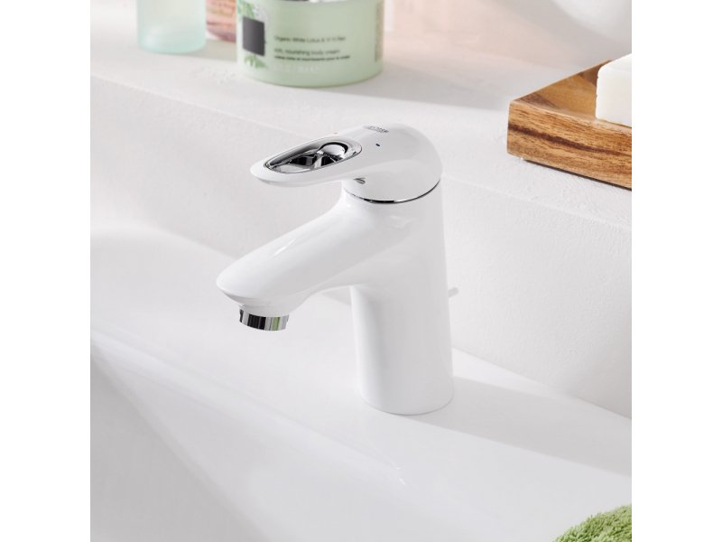 Купить Смеситель Grohe Eurostyle New 33558LS3 для раковины, белый