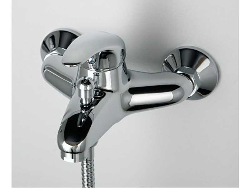 Купить Смеситель WasserKRAFT RHEIN 1701 для ванны и душа с коротким изливом, хром