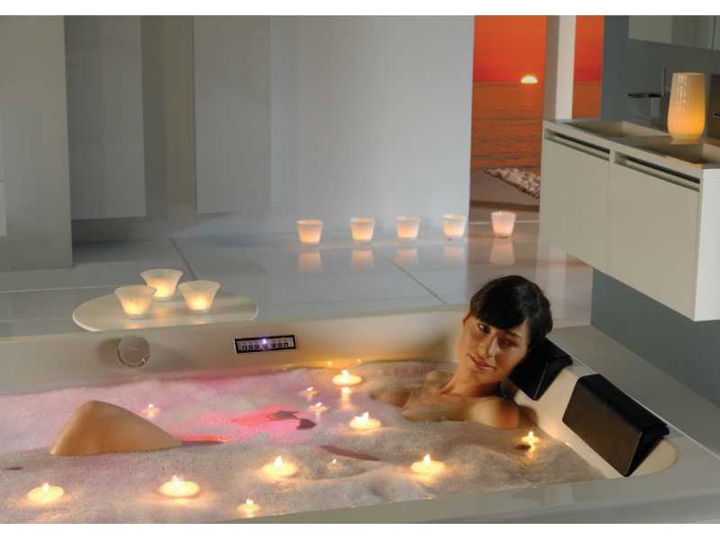 Купить Ванна гидромассажная Riho Thermae Line Laura 180 х 115 см