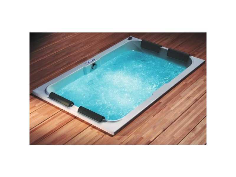 Купить Ванна гидромассажная Riho Thermae Line Laura 180 х 115 см