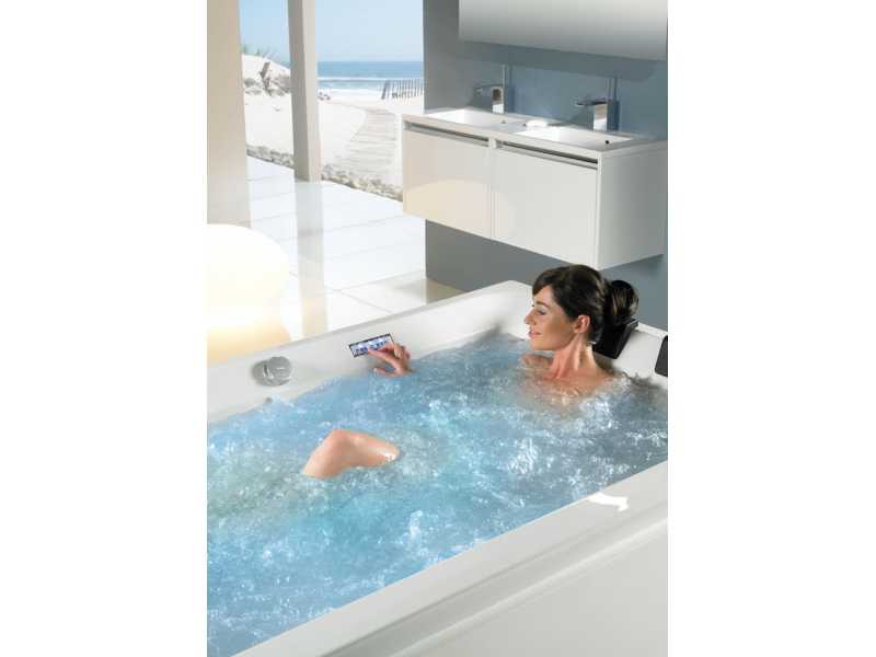 Купить Ванна гидромассажная Riho Thermae Line Laura 180 х 115 см