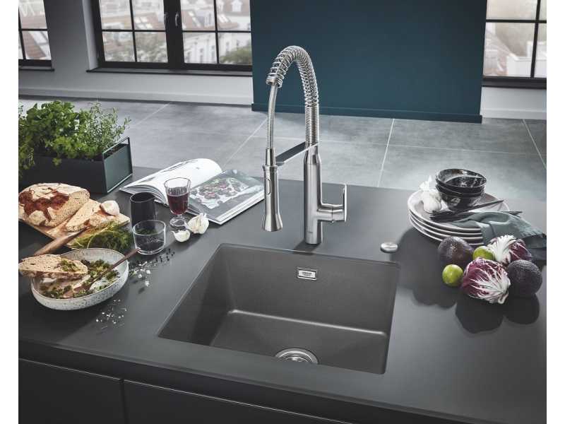 Купить Мойка кухонная из искусственного гранита Grohe K700U 31654AT0, 53,3 x 45,7 см, с корзинчатым вентилем и сливным гарнитуром, серый гранит