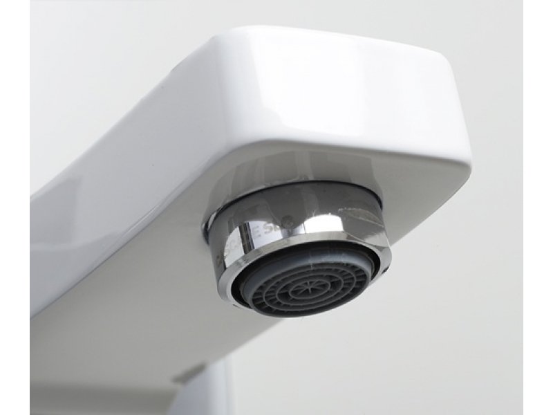 Купить Смеситель WasserKRAFT ALLER 1061WHITE для ванны и душа с коротким изливом, белый/хром