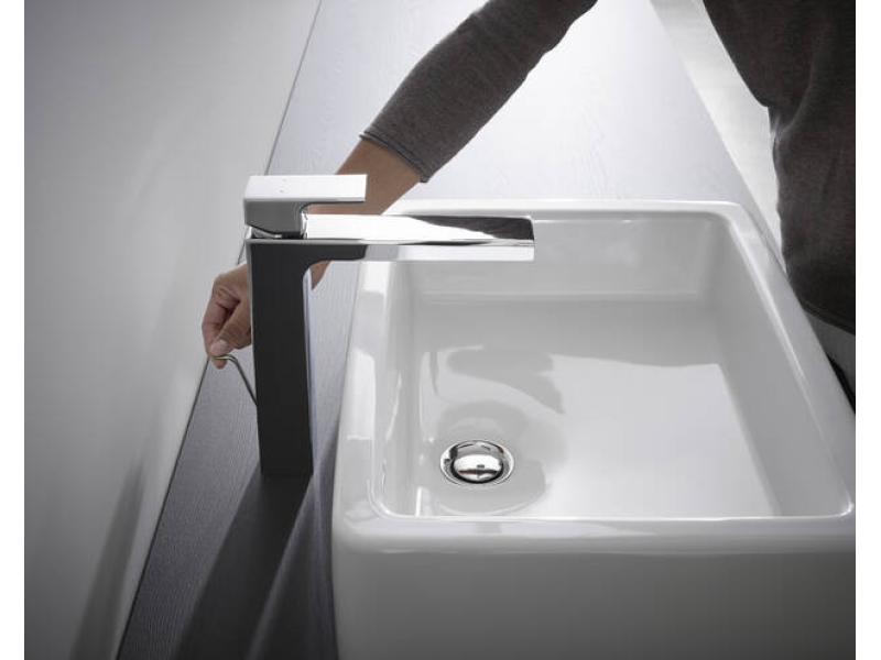Купить Смеситель для раковины 230, со сливной гарнитурой Vernis Shape Hansgrohe 71590000, хром