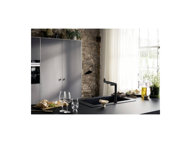 Купить Смеситель для кухни с подключением к фильтру питьевой воды Hansgrohe Aqittura M91 240, матовый чёрный 76804670