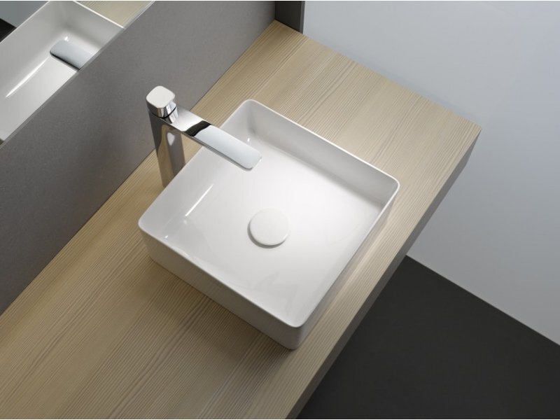 Купить Раковина-чаша Laufen Living Square 8.1143.3.000.112.1